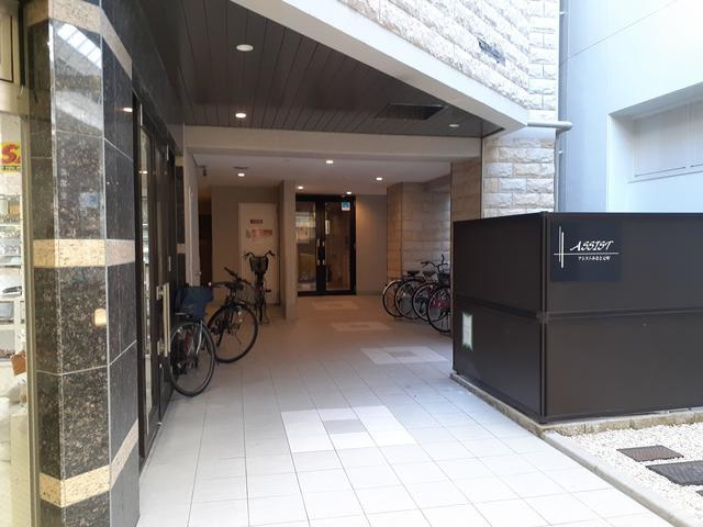 アシストみなと元町のエントランス