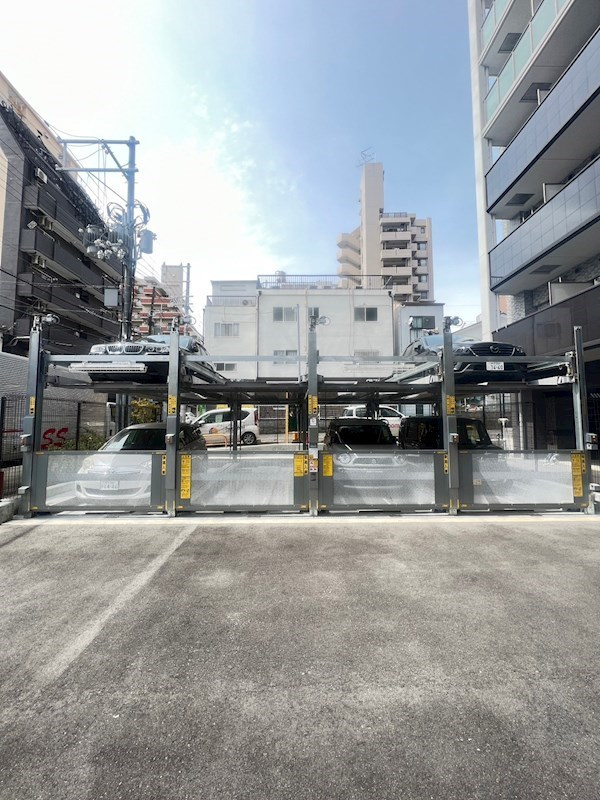 エスリード神戸グランドールの駐車場