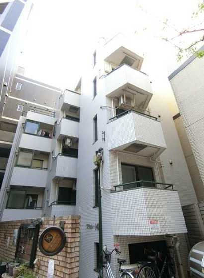 フラット14　角部屋　　バストイレあり　学生さんオススメ