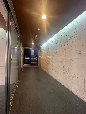 クラビス上町台のロビー|清潔なロビーです