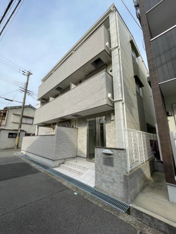 ヴィアノ東垂水の外観