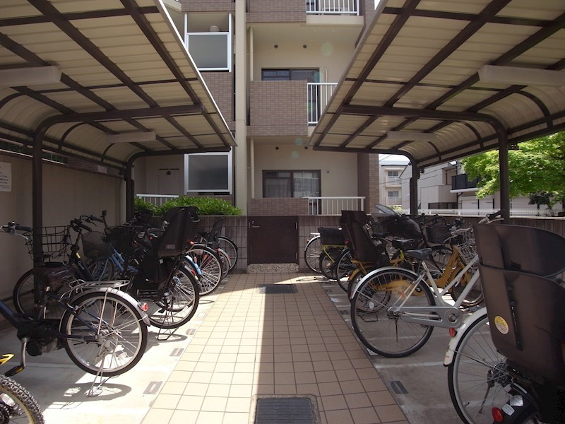 イーストコート六甲の外観