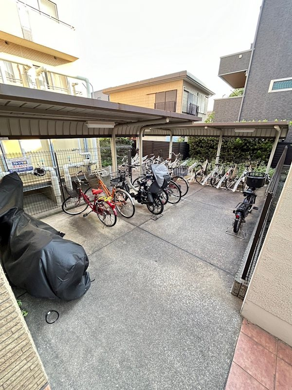 クエルクスの外観