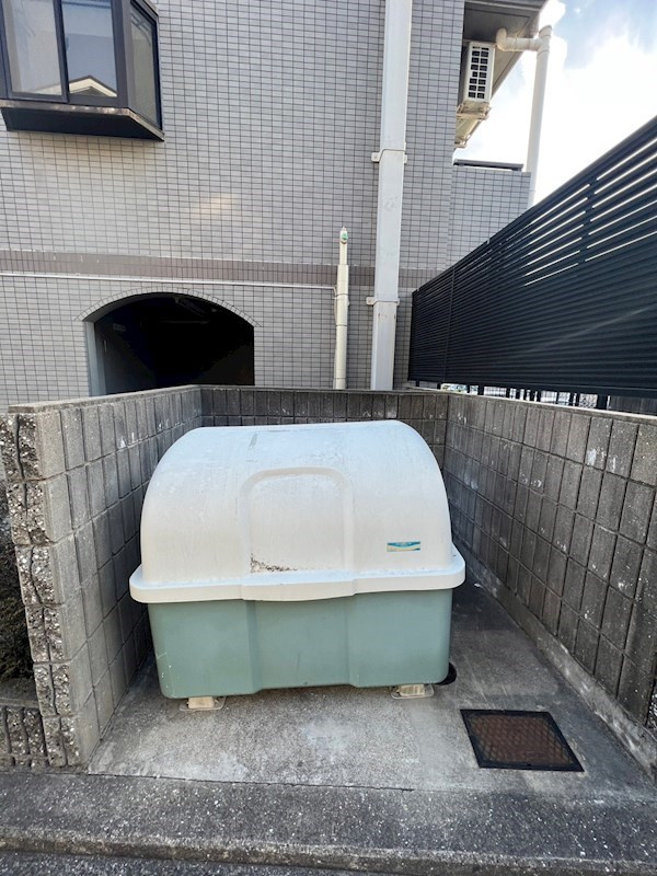 イズミコートの外観