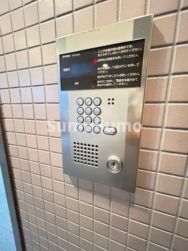 インプルーブ三宮イーストの外観