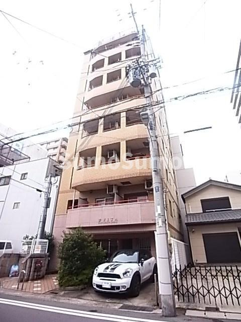 ヴィータ塚本通の外観|落ち着いた雰囲気の外観です