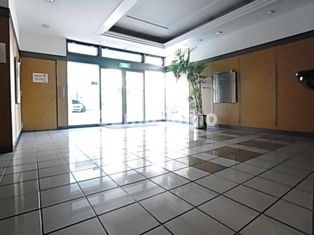 インターフェルティR2甲子園 のロビー