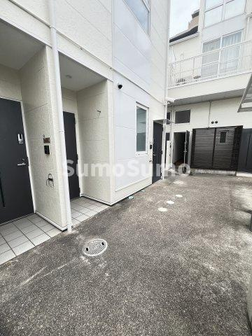ヴィアノ芦屋親王塚のエントランス