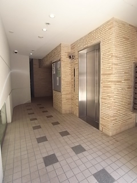 エスタンシア元町の外観
