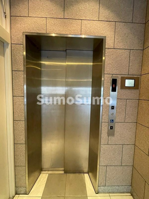 クオーレ三宮弐番館の外観