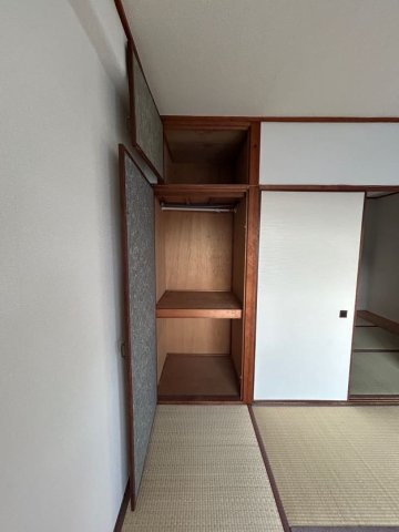 クイーンズハイツ名倉の収納|収納のためのスペースです