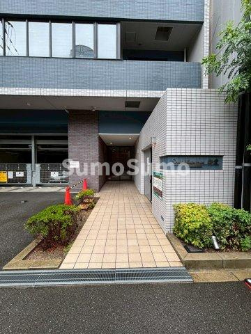 インテリジェンス御堂のエントランス|清潔なエントランスです