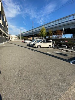 カンタータ青木の駐車場
