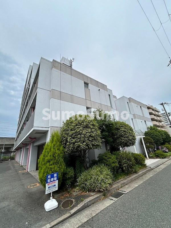 キューブ塚口（東塚口町1丁目）の外観