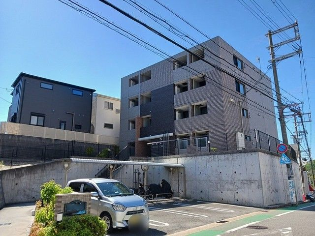 イーストブルー六番館
