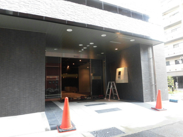 エステムコート三宮駅前Ⅲマジェスティの外観