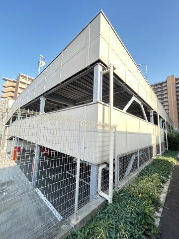 イトーピア神戸ポートアイランドの駐車場