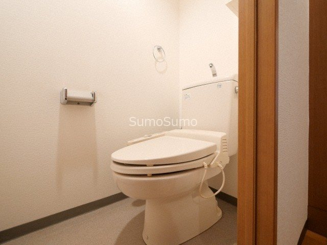 エスティライフ難波西のトイレ|トイレもきれいです