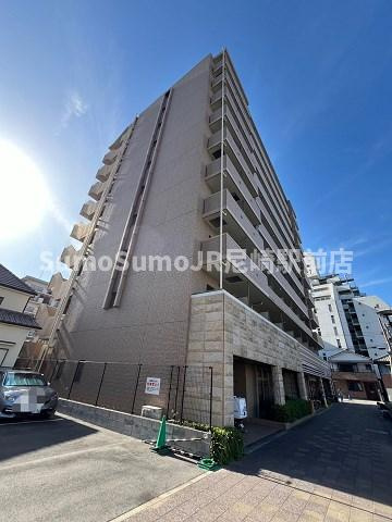 尼崎市東塚口町１丁目の賃貸マンションの外観|外観は落ち着いています