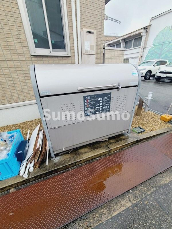 アンバーキューブB棟の外観