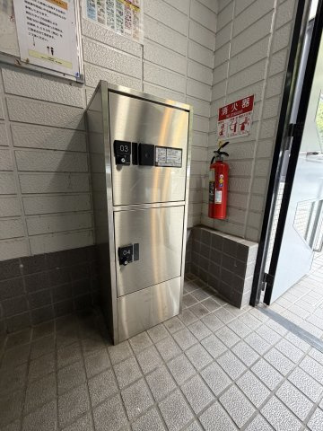 イーストヒルズ平野のロビー