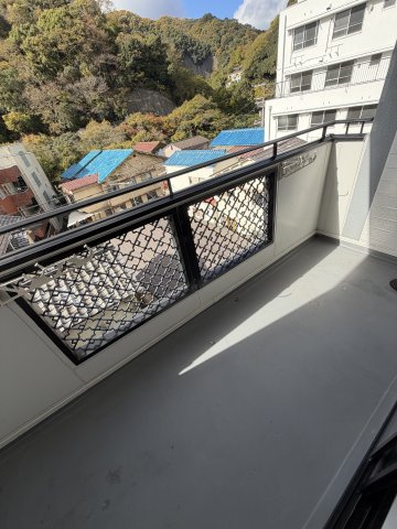 イーストヒルズ平野のバルコニー