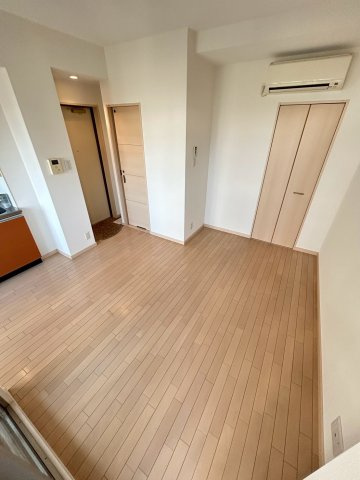 クラウンシティ本山の洋室