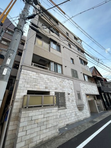 クラウンシティ本山の外観