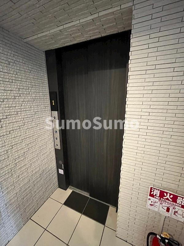 神戸市東灘区深江本町３丁目の賃貸マンションの外観