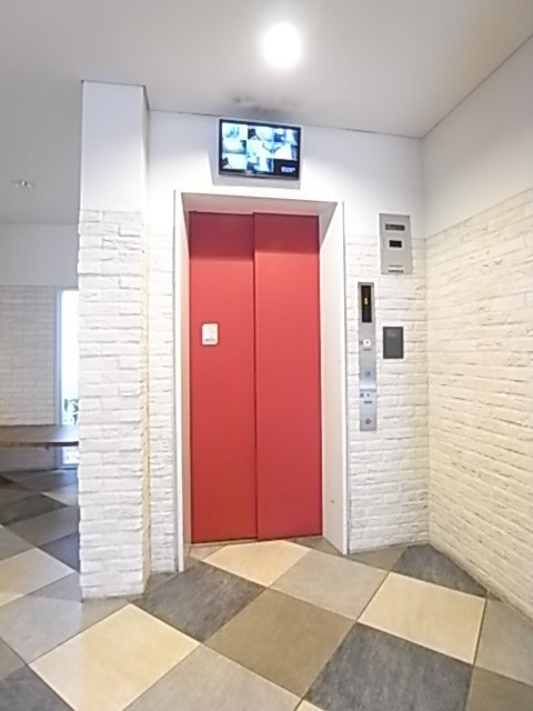 インベスト神戸エアフロントの外観