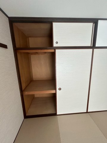 エスタ西宮の収納