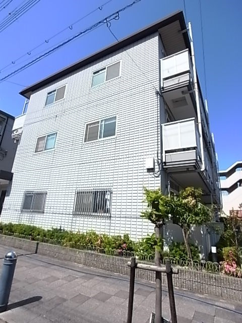 エステートピア日吉の外観