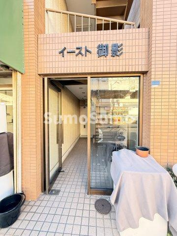 イースト御影のエントランス