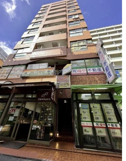 クレセントプラザ笹塚の外観