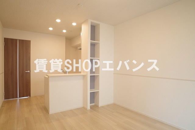 【居間・リビング】 | ローランコート