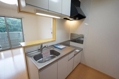 【キッチン】 | ジェネシス　Ⅷ番館 | 現況優先となります。現地にて間取り・仕様等をお確かめ下さい。