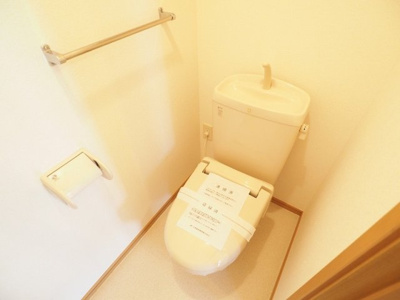 【トイレ】 | メイブリーズ | 落ち着いた色調のトイレです