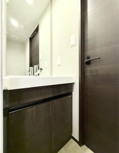 コンポジット渋谷初台の洗面所