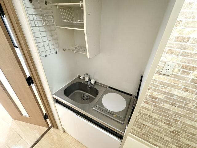 リーブル北小金のキッチン|コンパクトなキッチンで掃除もラクラク