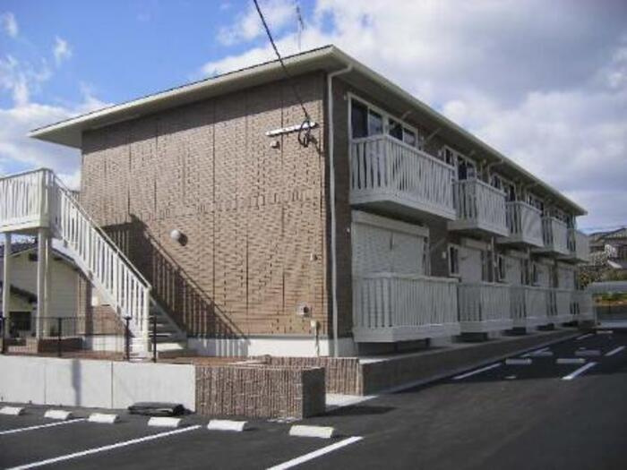 ガーデンヒルズ荒木の外観|きれいな外観です★