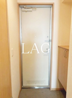 【玄関】 | ジェノヴィア原木中山 | 玄関です。