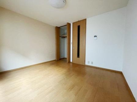 マーブル武蔵浦和の居間・リビング|ゆったりとしたリビングです