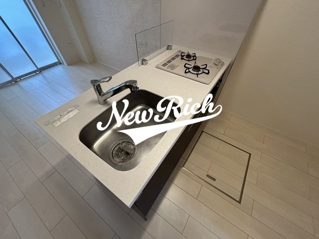 前橋市上小出町３丁目のアパートのキッチン