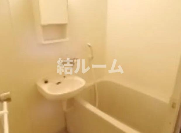 練馬区小竹町１丁目のアパートの浴室|別号室参考写真