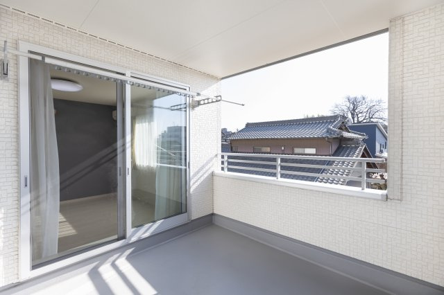 【バルコニー】 | 小牧市大字上末字南中３００８番地１０