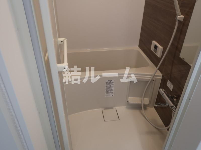 ヴィッラホーム八番館の浴室