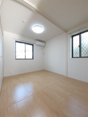 【内装】 | ニューフローレンス | 過ごしやすい室内です