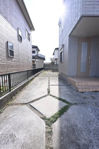 【駐車場】 | 大泉町吉田　中古住宅 | 2台駐車可能なカースペースです！