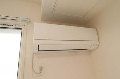 【その他】 | PREMILIFE新川 | 303　エアコン