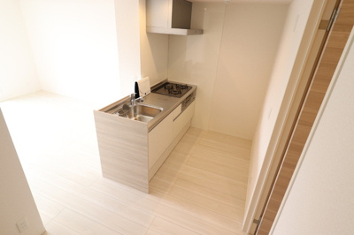 【キッチン】 | PREMILIFE新川 | 303　キッチン